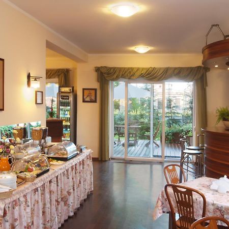 Hotel Feniks Πόζναν Εξωτερικό φωτογραφία