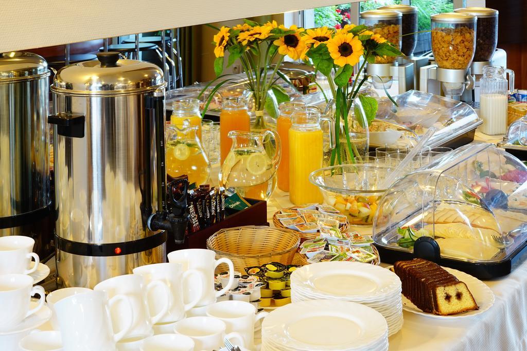 Hotel Feniks Πόζναν Εξωτερικό φωτογραφία