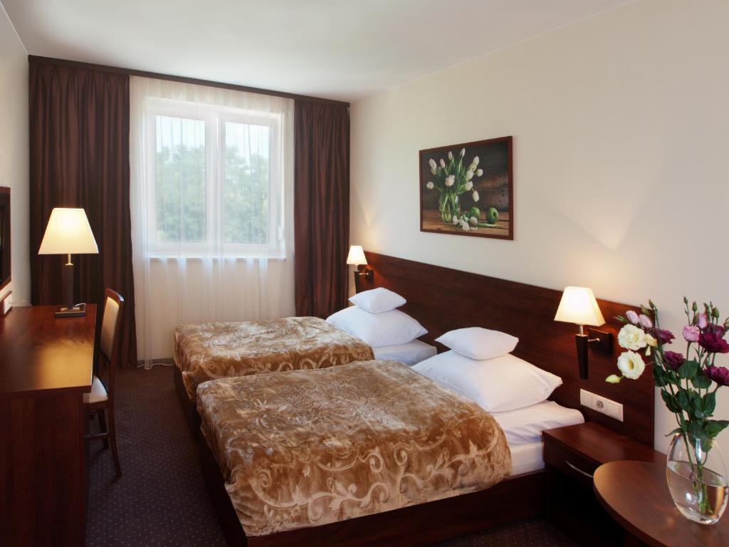 Hotel Feniks Πόζναν Εξωτερικό φωτογραφία